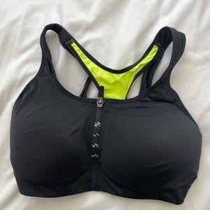 Nike sports Bra - size S